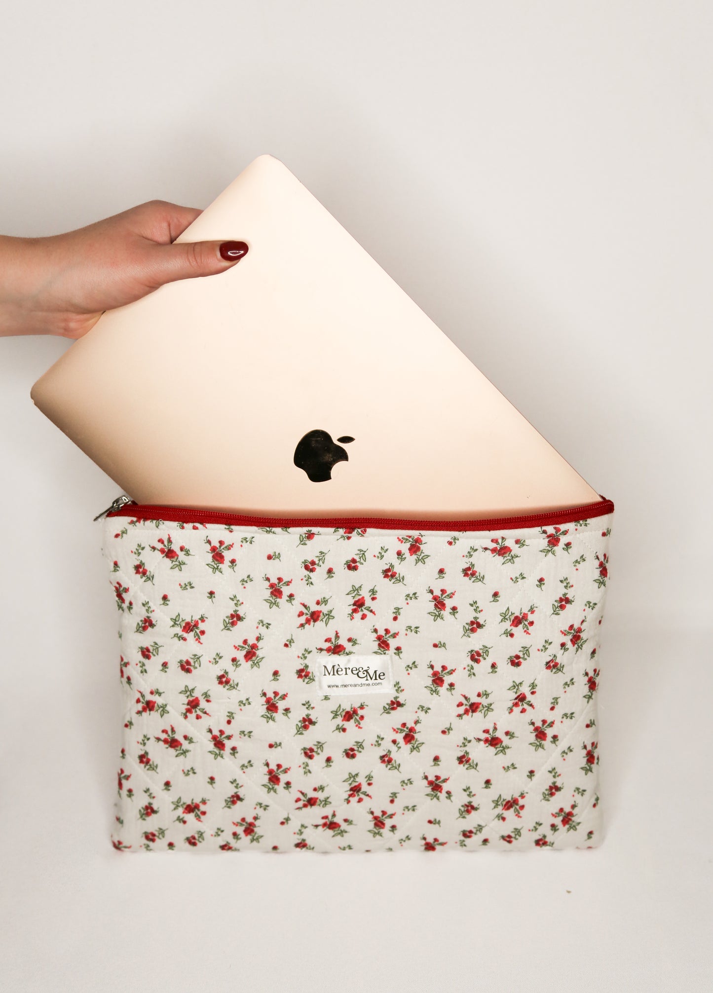 Mère & Me Laptop Sleeve Red Roses