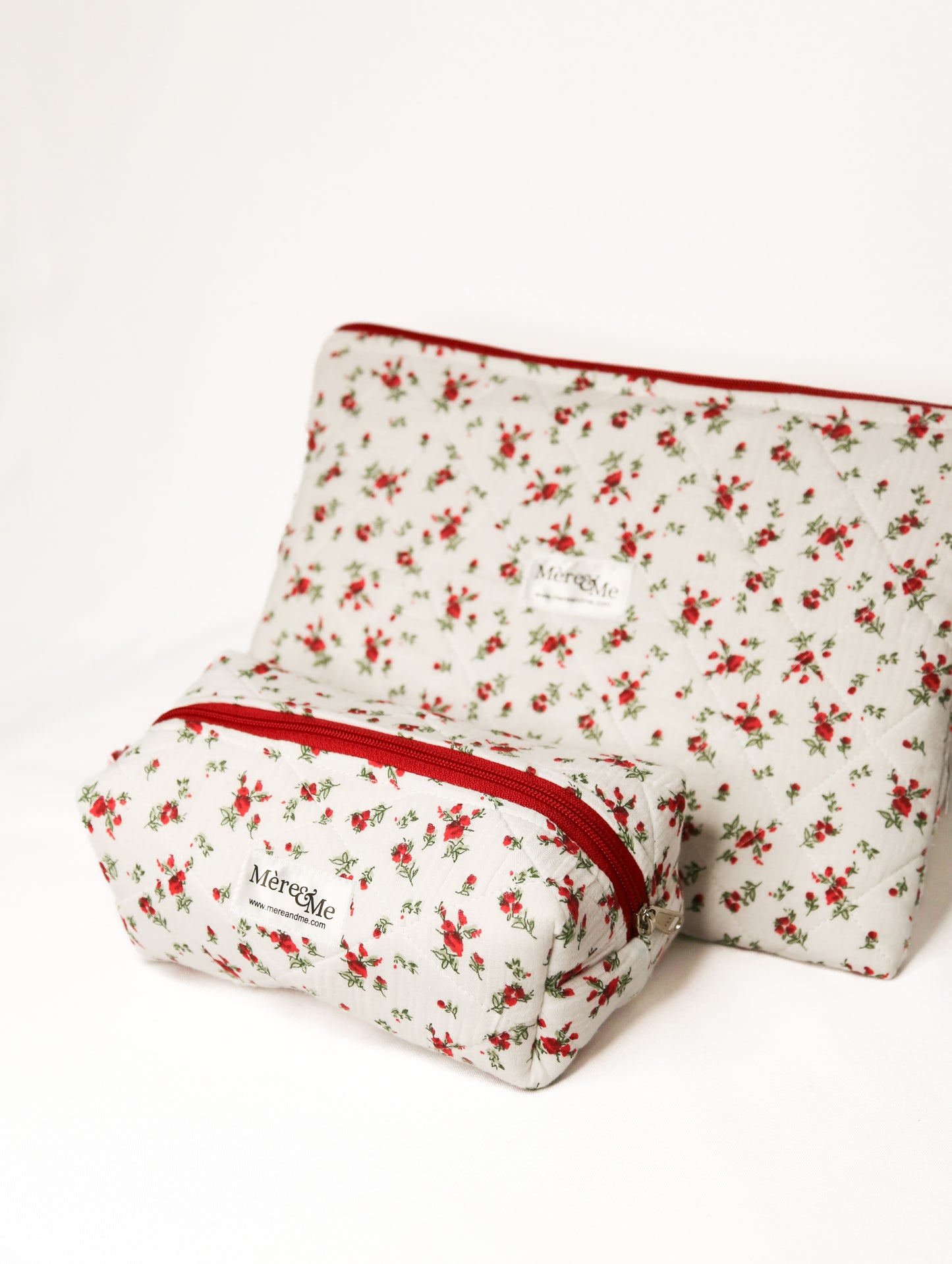 Mère & Me Laptop Sleeve and "Petite" Bag Set Red Roses