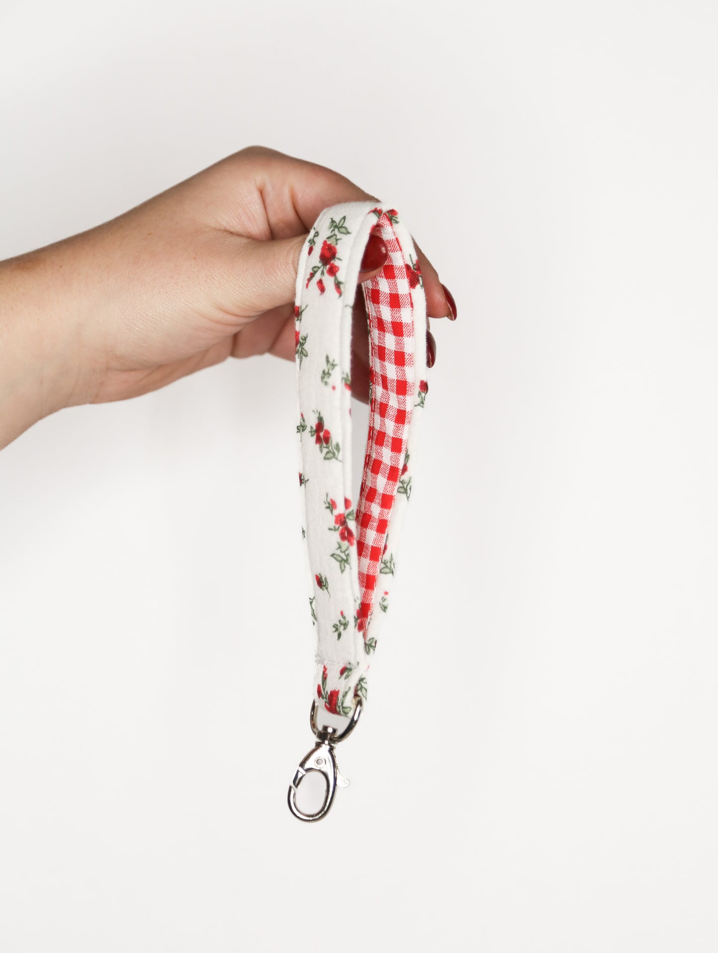 The Mère & Me Keychain Red Roses
